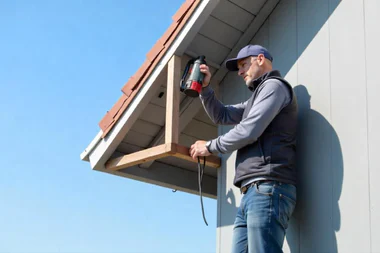 Fascia & Soffit Repair – Maintain Your Home’s Integrity​